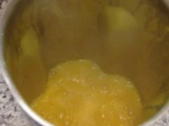 Rezept: Butternusssuppe mit Orange Bild Nr. 3 Butternusssuppe mit Orange - Rezept - Bild Nr. 3