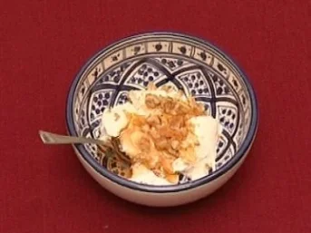 Rezept: Jaourti me meli kai Karithia (Dieter Landuris) Jaourti me meli kai Karithia (Dieter Landuris) - Rezept