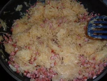 Rezept: Blätterteig - Sauerkraut - Rolle Bild Nr. 4 Blätterteig - Sauerkraut - Rolle - Rezept - Bild Nr. 4