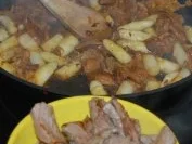 Papardelle in tomatisiertem Pilz-Safranrahm und Rinderstreifen - Rezept - Bild Nr. 3