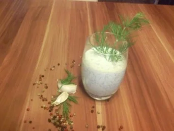 Rezept: Saure Sahne - Dill - Dressing Saure Sahne - Dill - Dressing - Rezept
