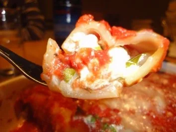 Cannelloni gefüllt mit Ricotta + Rucola - Rezept - Bild Nr. 6