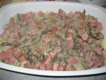 Rezept: Gemüse-Kasseler-Auflauf mit Käse-Kartoffelkruste Bild Nr. 6 Gemüse-Kasseler-Auflauf mit Käse-Kartoffelkruste - Rezept - Bild Nr. 6