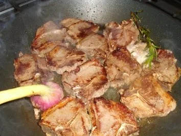 Lamm T-Bones mit scharfer Pflaumensauce - Rezept - Bild Nr. 4