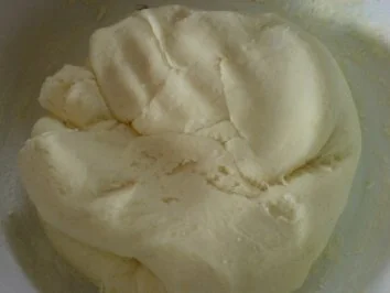 Halbseidene Klöße - zu Zwiebelhaxe mit Rotkraut - Rezept - Bild Nr. 11