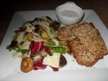 Rezept: Waldpilzsalat mit Parasol im Mandelmantel Bild Nr. 2 Waldpilzsalat mit Parasol im Mandelmantel - Rezept - Bild Nr. 2