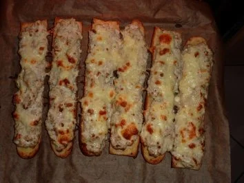 Gebäck herzhaft: Baguette überbacken - Rezept - Bild Nr. 3