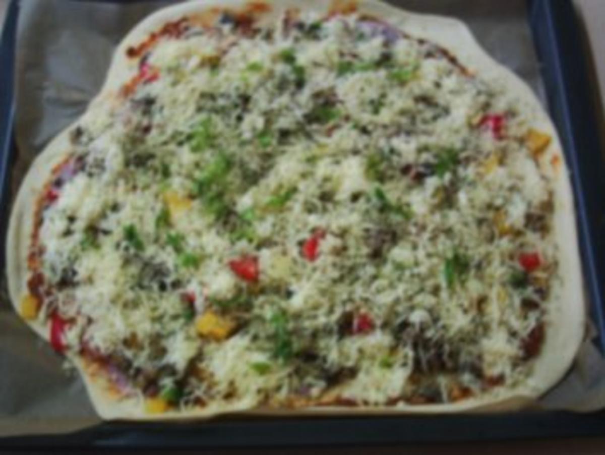Pizza Speziale - Rezept - Bild Nr. 10