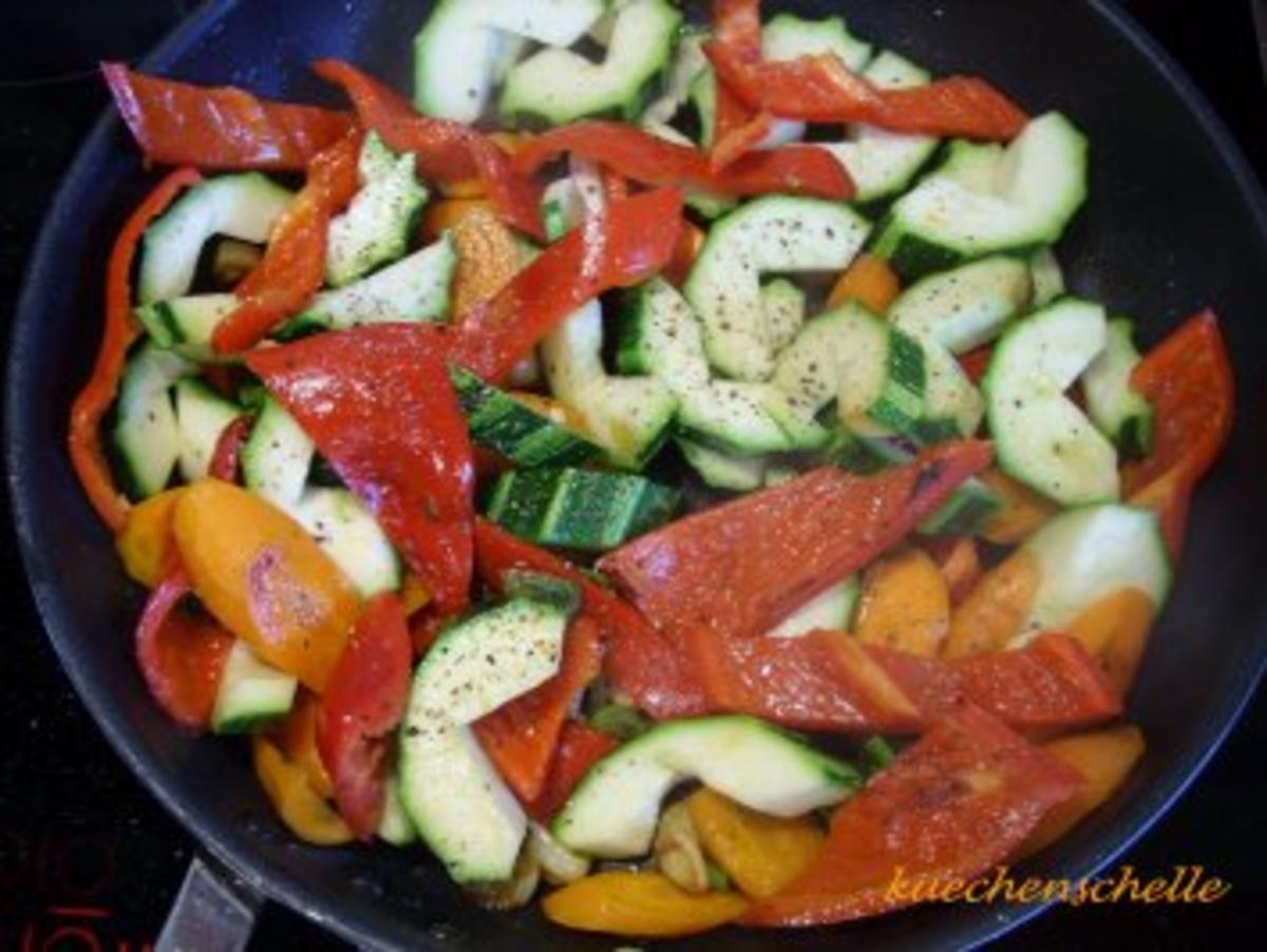 Lauwarmer Zucchinisalat - Rezept - Bild Nr. 2