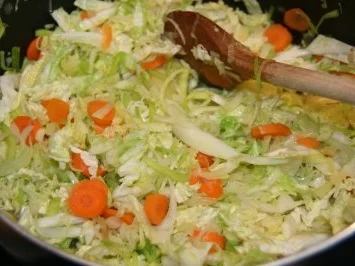 Rezept: Suppe:Gemüsesuppe mit Klößen Bild Nr. 4 Suppe:Gemüsesuppe mit Klößen - Rezept - Bild Nr. 4