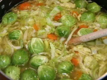 Rezept: Suppe:Gemüsesuppe mit Klößen Bild Nr. 5 Suppe:Gemüsesuppe mit Klößen - Rezept - Bild Nr. 5