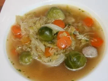 Rezept: Suppe:Gemüsesuppe mit Klößen Bild Nr. 7 Suppe:Gemüsesuppe mit Klößen - Rezept - Bild Nr. 7