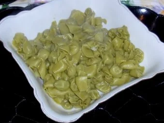 Gefüllte Spinatnudeln mit Schweinefilet auf Tomaten-Paprikasoße - Rezept - Bild Nr. 5