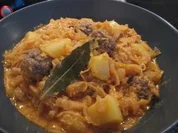 Szegediner Hackbällchentopf - Rezept