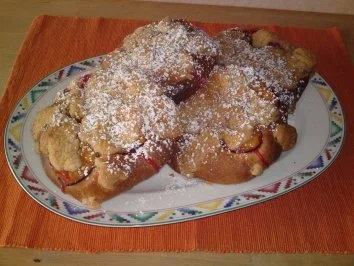 Rezept: Zwetschgenteilchen Bild Nr. 2 Zwetschgenteilchen - Rezept - Bild Nr. 2