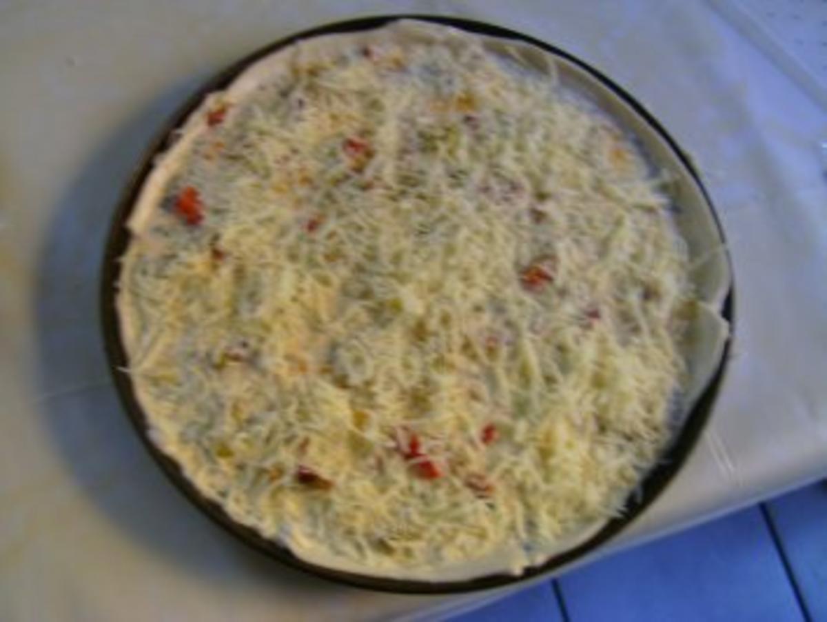 Zucchini-Lauch Pizza - Rezept - Bild Nr. 4