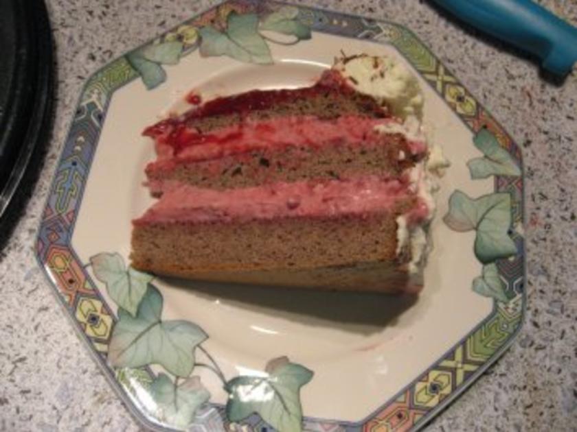 Torte Beerige Buchweizen Sahne Torte - einfach - 194 kcal/100g