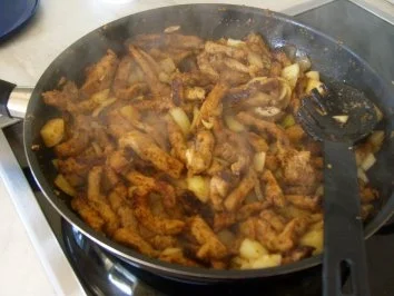 Geschnetzeltes Gyrosart mit Bildern - Rezept - Bild Nr. 10