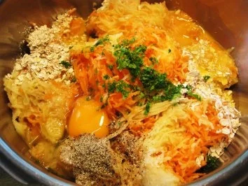 Rezept: Eifeler Kartoffelpuffer - "Rievkooche" Bild Nr. 3 Eifeler Kartoffelpuffer - "Rievkooche" - Rezept - Bild Nr. 3