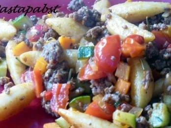 Bunte Hackpfanne - Rezept