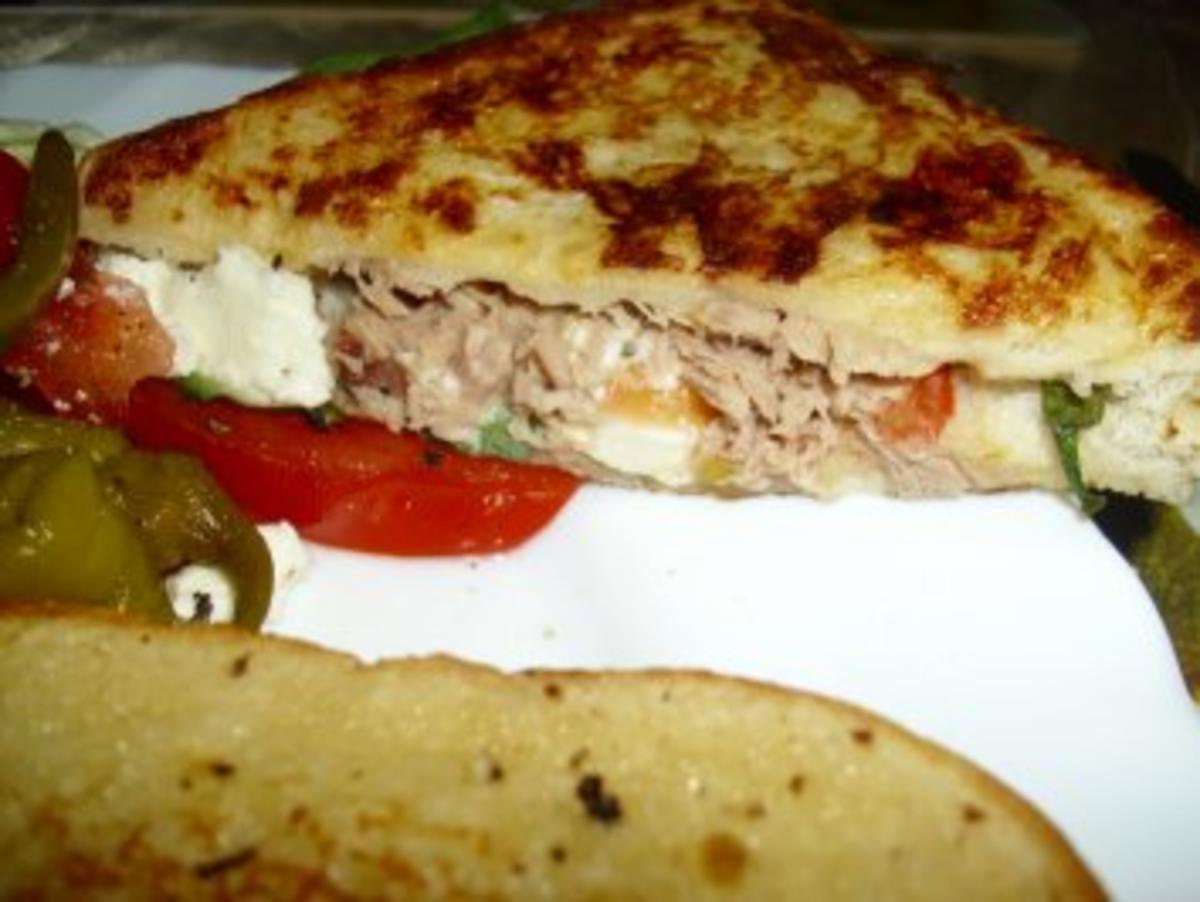 Gebackene Pizza-Sandwiches - Rezept