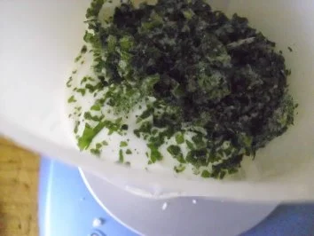 Gemüse-.Pfannkuchen mit Feta-Cremesoße - Rezept - Bild Nr. 6