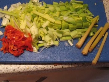 Rezept: Suppe - Thailändisch scharf Bild Nr. 4 Suppe - Thailändisch scharf - Rezept - Bild Nr. 4