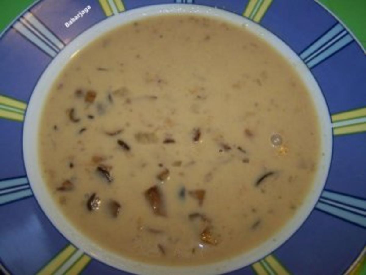 Waldpilzsuppe Suppe aus gemischten Wald- Pilzen - Rezept mit Bild ...