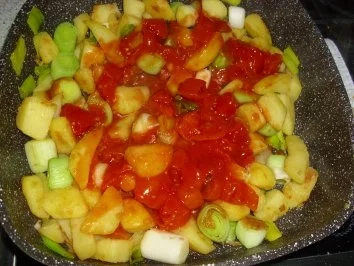 Rezept: Geflügel-Pfanne mit Kräuterrahm Bild Nr. 9 Geflügel-Pfanne mit Kräuterrahm - Rezept - Bild Nr. 9