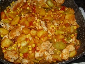 Rezept: Geflügel-Pfanne mit Kräuterrahm Bild Nr. 11 Geflügel-Pfanne mit Kräuterrahm - Rezept - Bild Nr. 11