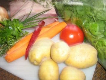 Krustenbraten an Blattspinat mit Kräuterkartoffeln - Rezept - Bild Nr. 3