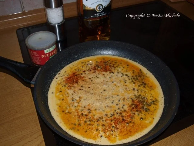 Rezept: Schweinemedaillons mit Whisky-Pfeffer-Sauce Bild Nr. 2 Schweinemedaillons mit Whisky-Pfeffer-Sauce - Rezept - Bild Nr. 2