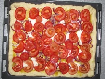 Rezept: Tomaten-Blechkuchen Tomaten-Blechkuchen - Rezept