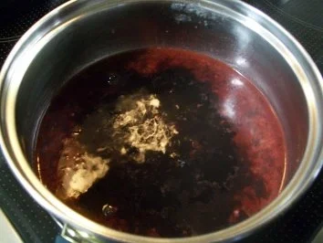 Jakobsmuschel im Vanilleduft & Black Tiger auf Chilipolenta an Bete-Schaum - Rezept - Bild Nr. 4