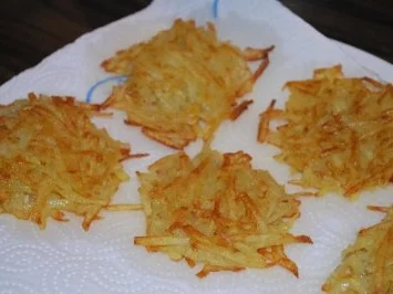 Rezept: Gratinierte Schweinemedaillons mit Pilzsauce auf Röstitaler Bild Nr. 4 Gratinierte Schweinemedaillons mit Pilzsauce auf Röstitaler - Rezept - Bild Nr. 4