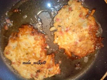 Rezept: Reibekuchen mit Schinkenwürfeln Bild Nr. 6 Reibekuchen mit Schinkenwürfeln - Rezept - Bild Nr. 6