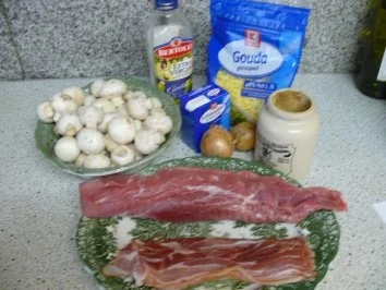 Schweinemedaillons in Champignon-Senf-Rahm - Rezept - Bild Nr. 2