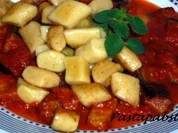 Gnocchis mir Auberginen-Tomatensugo - Rezept