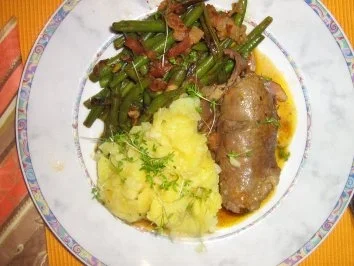 Rinderrouladen Jägerart an Bohnengemüse und Kartoffelsalat - Rezept - Bild Nr. 9
