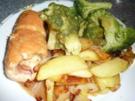 Putenrouladen mit Kartoffelspalten und Broccoli - Rezept