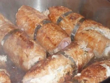 Rezept: Putenrouladen mit Kartoffelspalten und Broccoli Bild Nr. 6 Putenrouladen mit Kartoffelspalten und Broccoli - Rezept - Bild Nr. 6