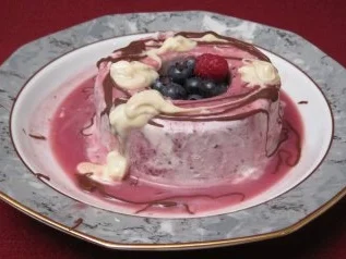 Rezept: Beerenkranzparfait Beerenkranzparfait - Rezept