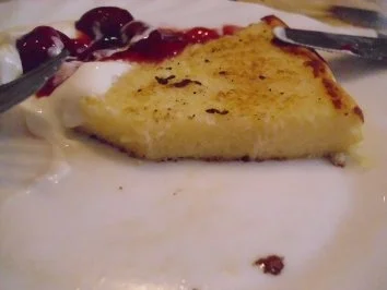 Grieß-Pfannkuchen mit Vanille-Kirschen - Rezept