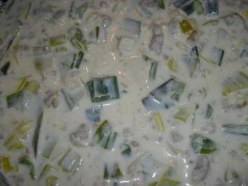 Käsesuppe mit Hackfleisch und Lauch - Rezept