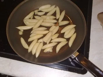 Schupfnudeln mit Sauerkraut - Rezept - Bild Nr. 2