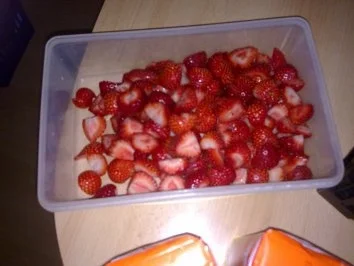 Rezept: Erdbeermarmelade Bild Nr. 6 Erdbeermarmelade - Rezept - Bild Nr. 6