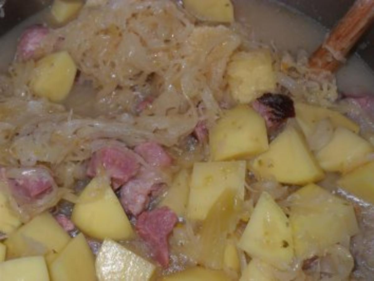 Sauerkraut - Kartoffel - Topf - Rezept - Bild Nr. 10