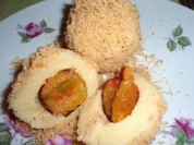 Knödel: Zwetschgenknödel aus Topfenteig - Rezept
