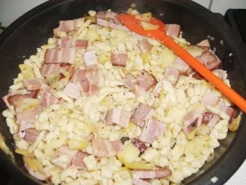 Apfelweinspätzli-Pfanne - Rezept - Bild Nr. 10