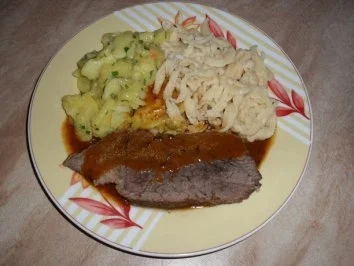 Rinderschmorbraten mit Spätzle und Kartoffelsalat-a richtigs Schwobaessa halt - Rezept - Bild Nr. 7